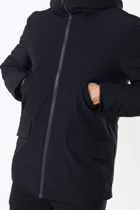 Elvine Cole Function Stretch Kurtki Black